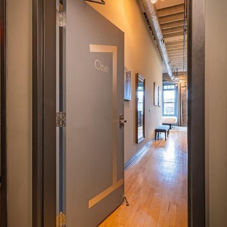 Hip Urban Loft - Small Town Charm - 124 Lofts #1 웨스트던디 외부 사진