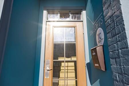 Hip Urban Loft - Small Town Charm - 124 Lofts #1 웨스트던디 외부 사진